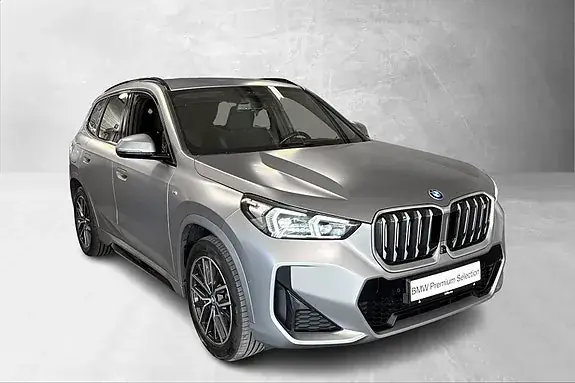 BMW Ix1 2023 photo 3