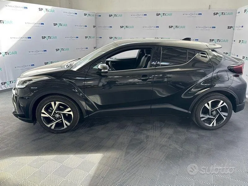Toyota C-Hr 2022 photo 2