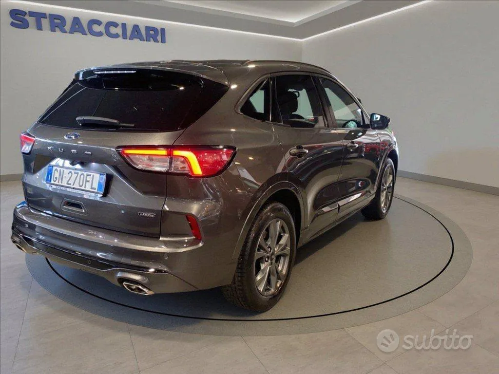 Ford Kuga 2023 photo 4