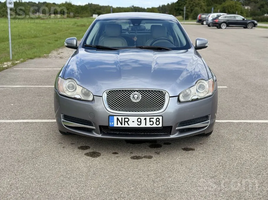 Jaguar Xf 2009 photo 3