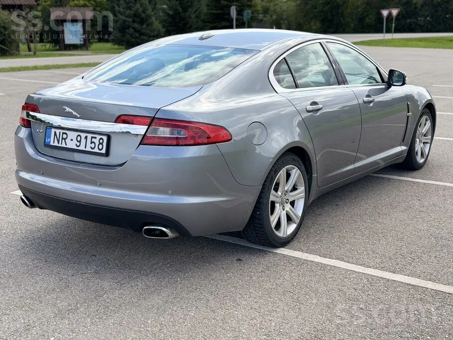 Jaguar Xf 2009 photo 4