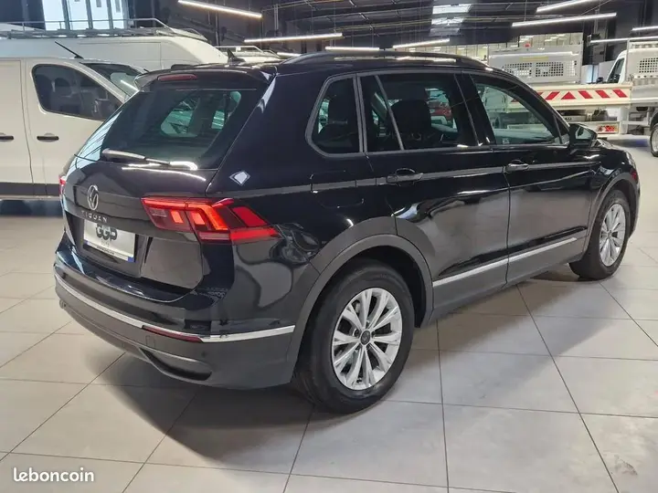 Volkswagen Tiguan 2022 photo 5