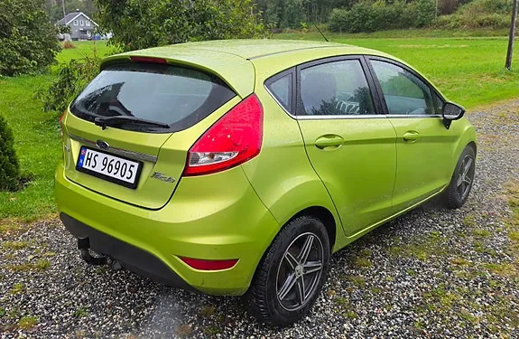 Ford Fiesta 2009 photo 4