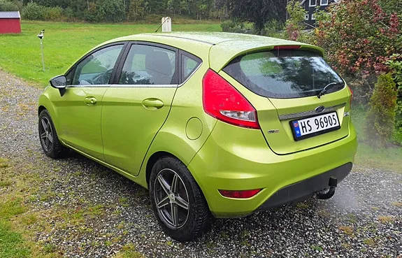 Ford Fiesta 2009 photo 3