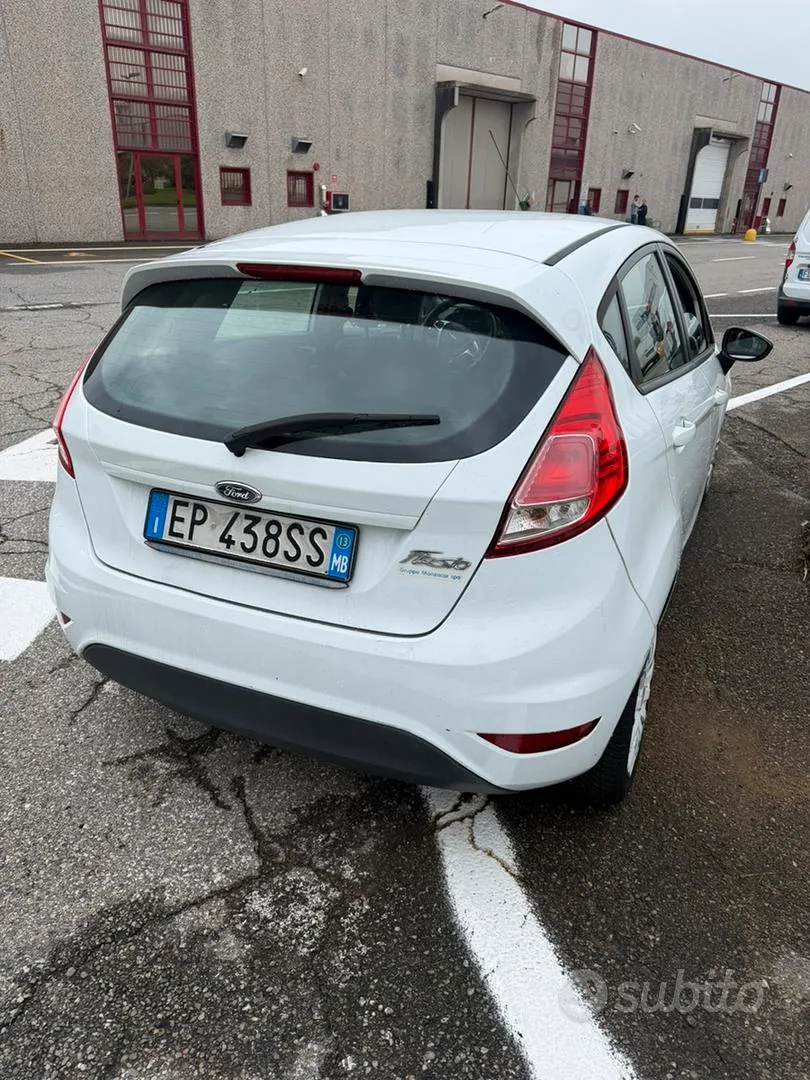Ford Fiesta 2013 photo 3