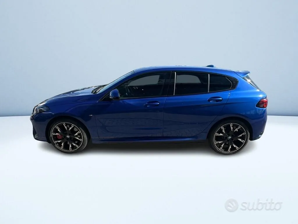 BMW 1 Series 2025 photo 4