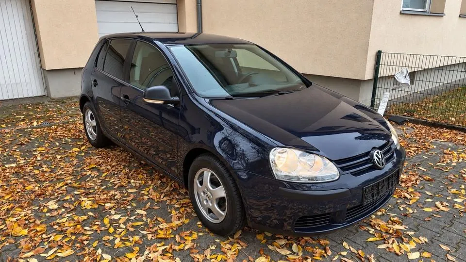 Volkswagen Golf V