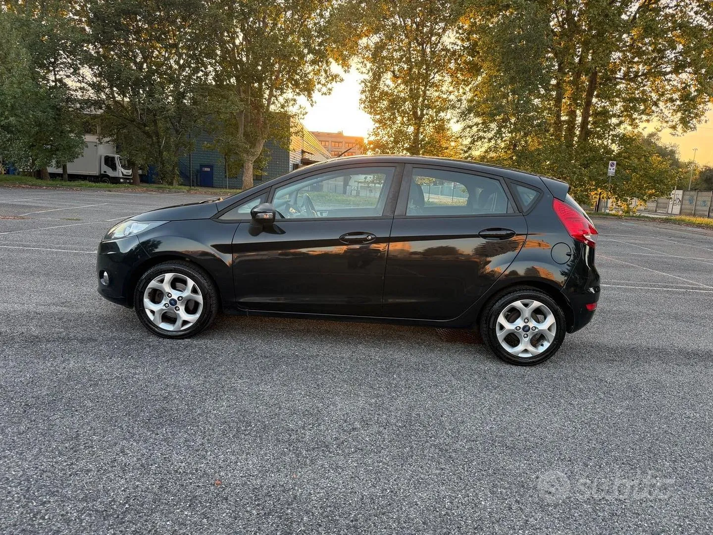 Ford Fiesta 2012 photo 4