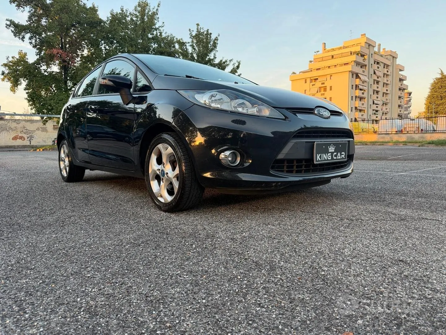 Ford Fiesta 2012 photo 2