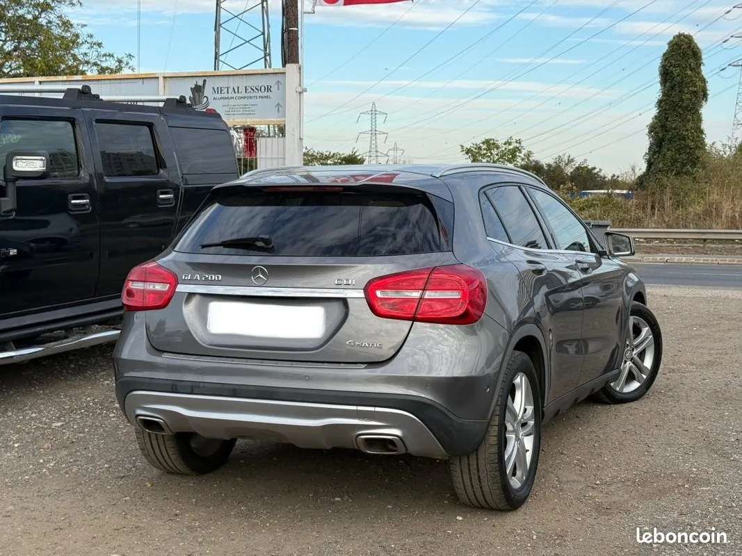 Mercedes-Benz Gla 2014 photo 2