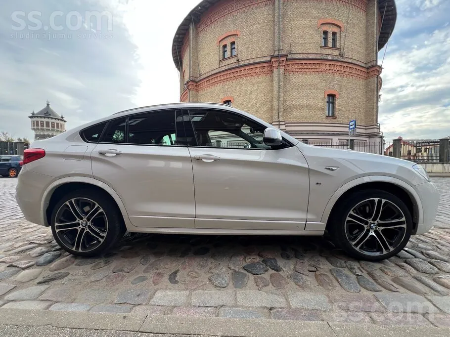 BMW X4 2015 photo 3
