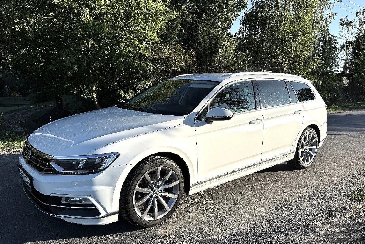 Volkswagen Passat 2018 photo 2