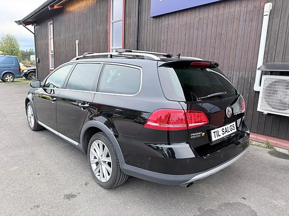 Volkswagen Passat 2012 photo 5