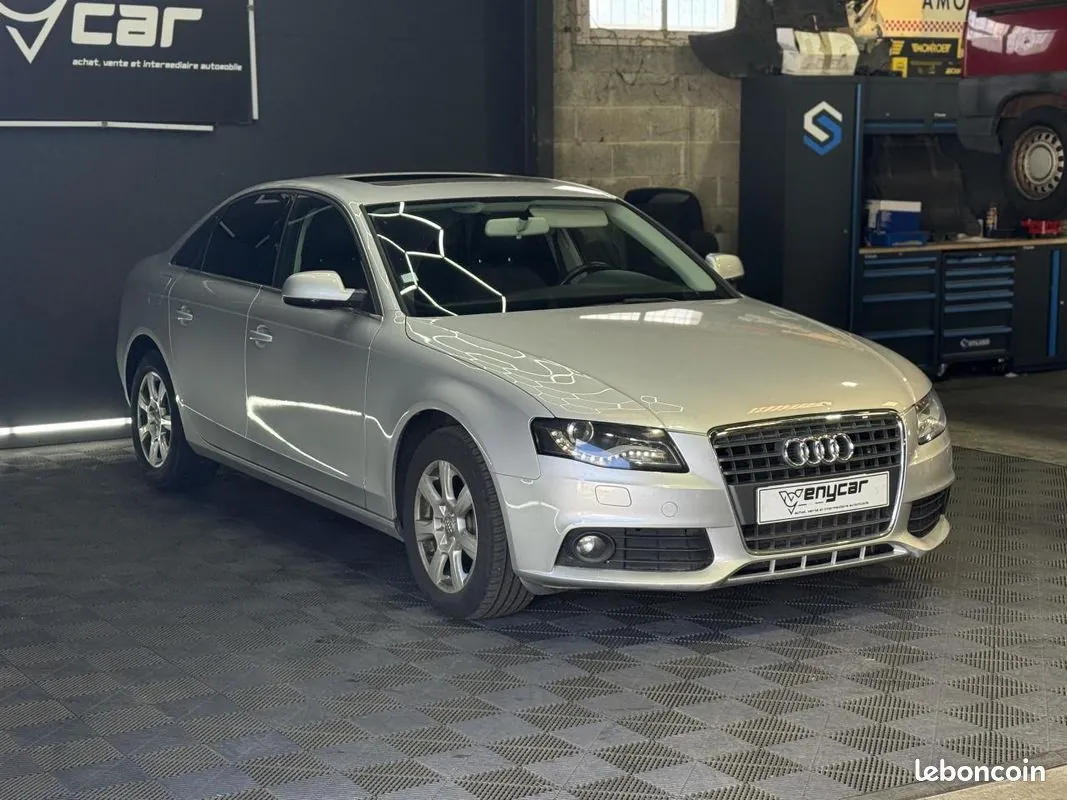 Audi A4 2010 photo 3