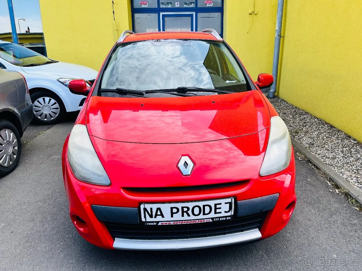 Renault Clio 2012 photo 2