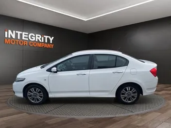 Honda City 2012 photo 3