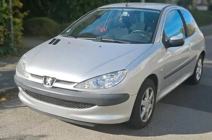Peugeot 206