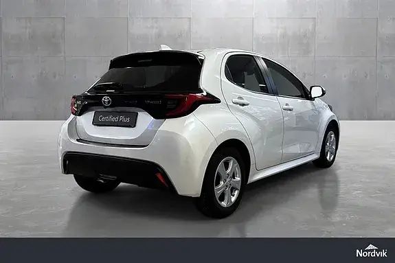 Toyota Yaris 2022 photo 3