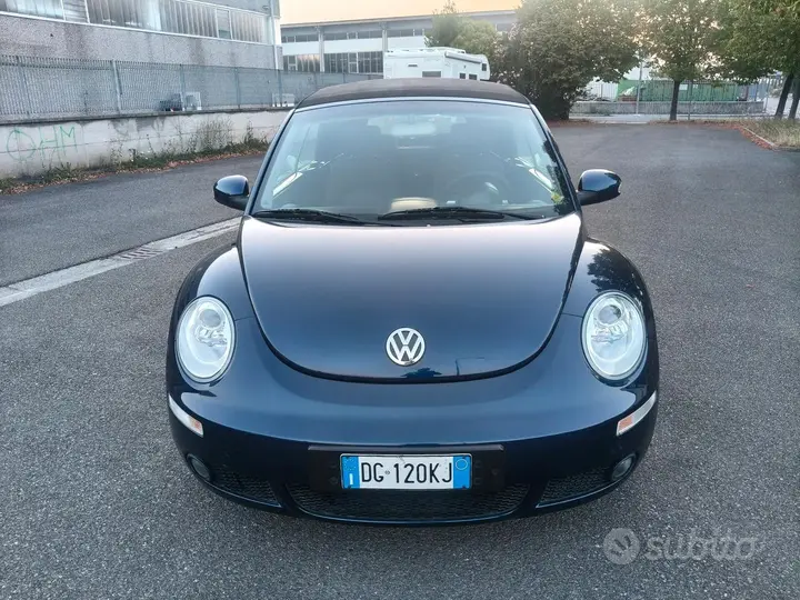 Volkswagen New Beetle 2006 photo 4