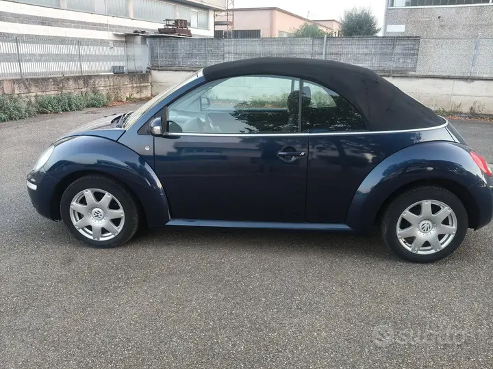 Volkswagen New Beetle 2006 photo 3