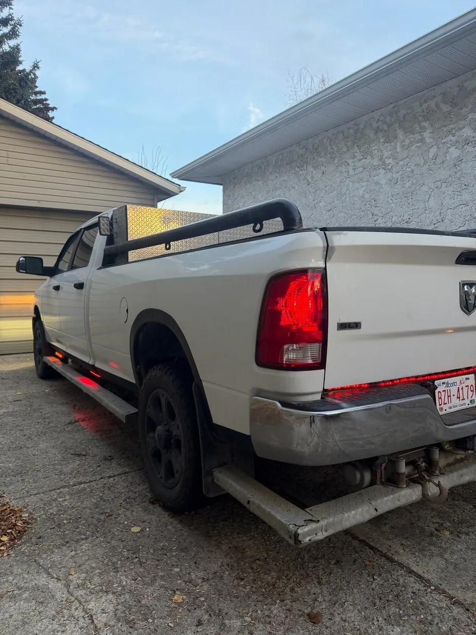 Dodge Ram 2500 2011 photo 4