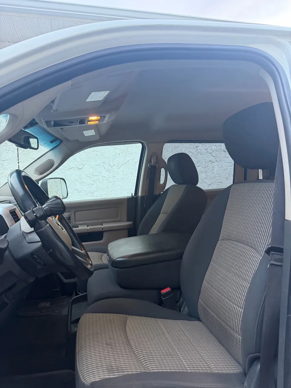 Dodge Ram 2500 2011 photo 5