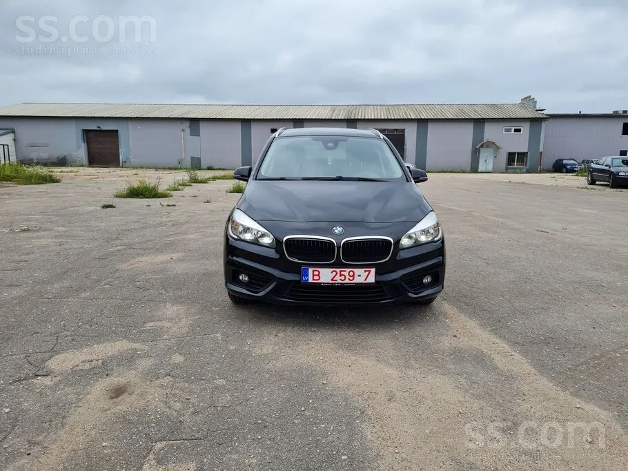 BMW 218D Grand Tourer 2016 photo 3