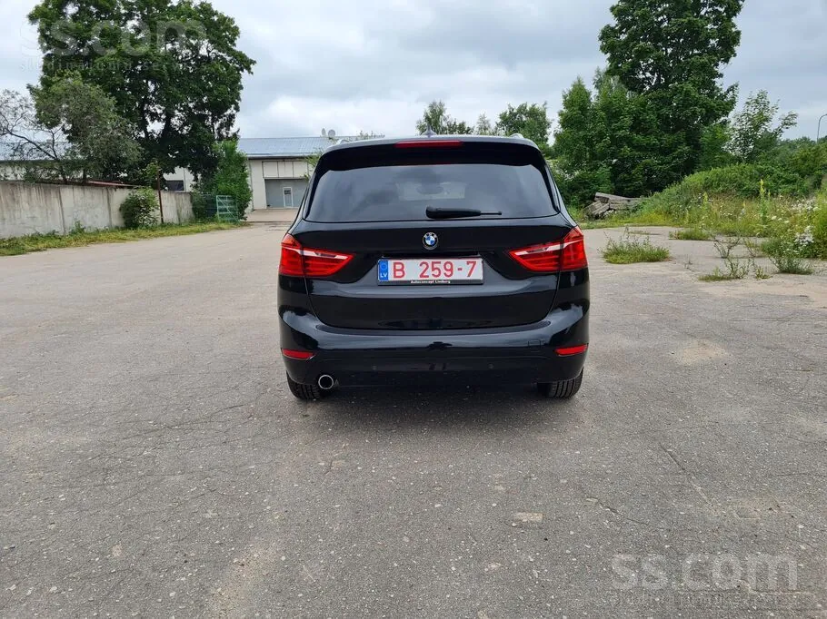 BMW 218D Grand Tourer 2016 photo 2
