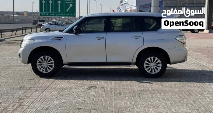 Nissan Patrol 2017 photo 2
