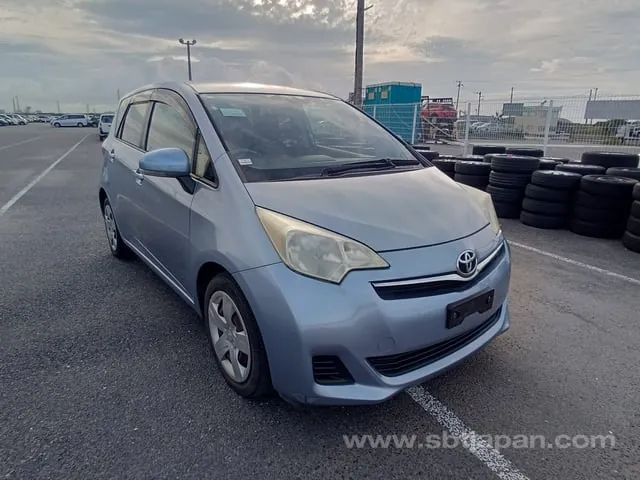 Toyota Ractis G