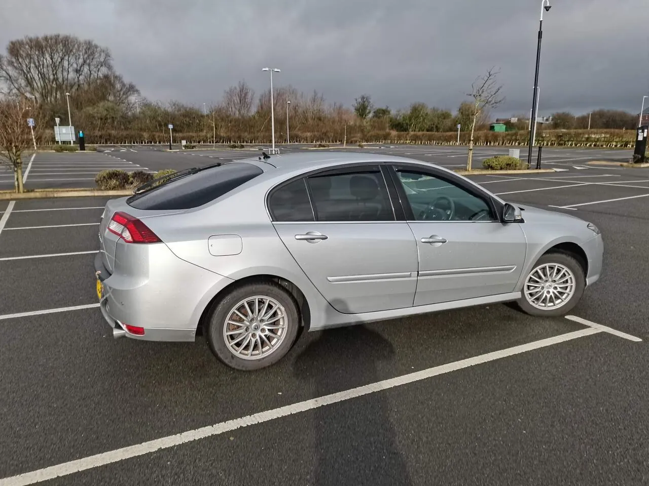Renault Laguna 2011 photo 3