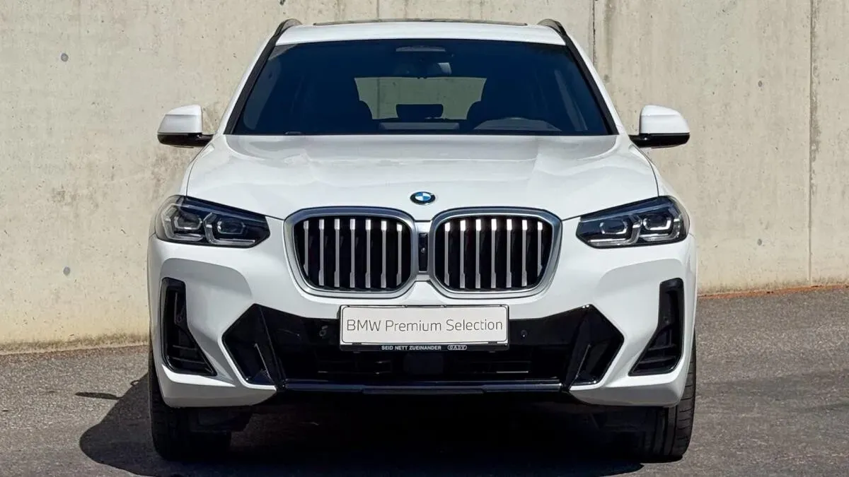 BMW X3 2023 photo 2