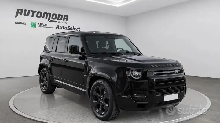 Land Rover Defender 2023 photo 2