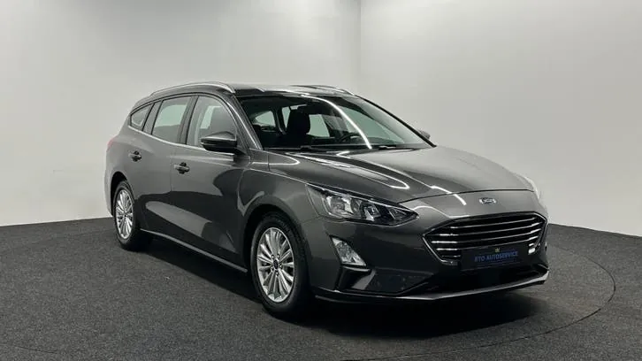 Ford Focus Wagon 2020 photo 3