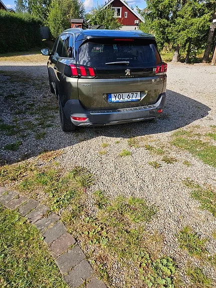 Peugeot 5008 2017 photo 4