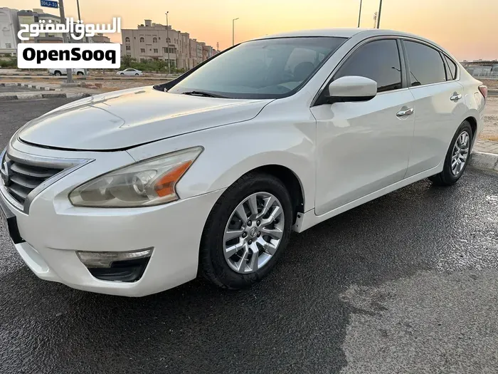 Nissan Altima 2013 photo 3