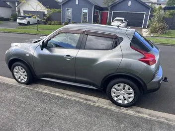 Nissan Juke 2011 photo 3