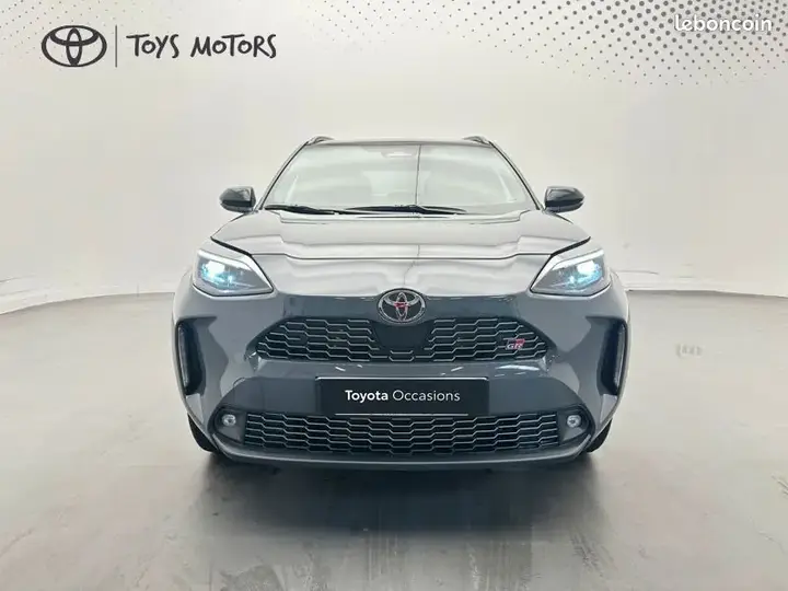 Toyota Yaris Cross 2025 photo 2