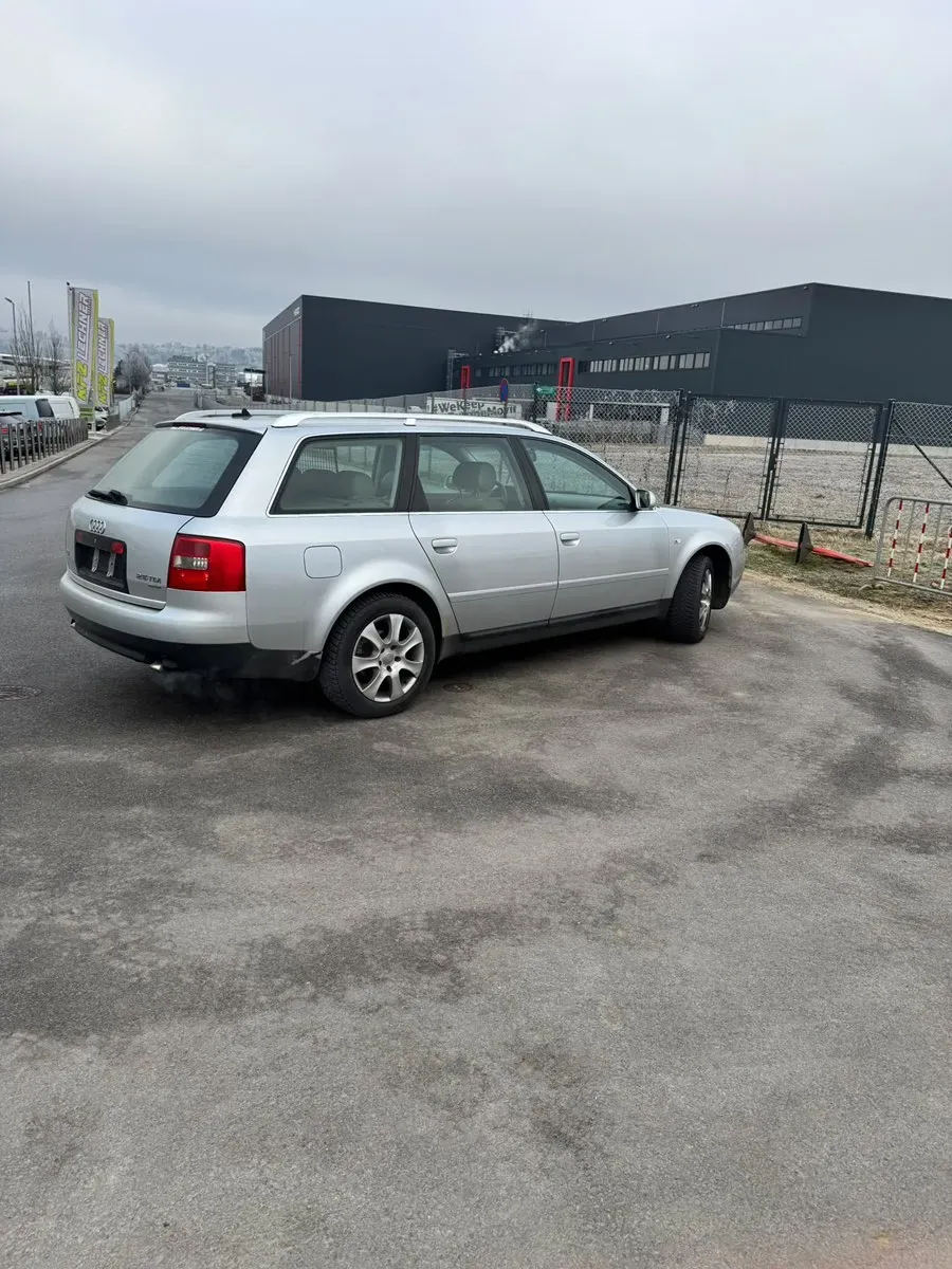Audi A6 2002 photo 2