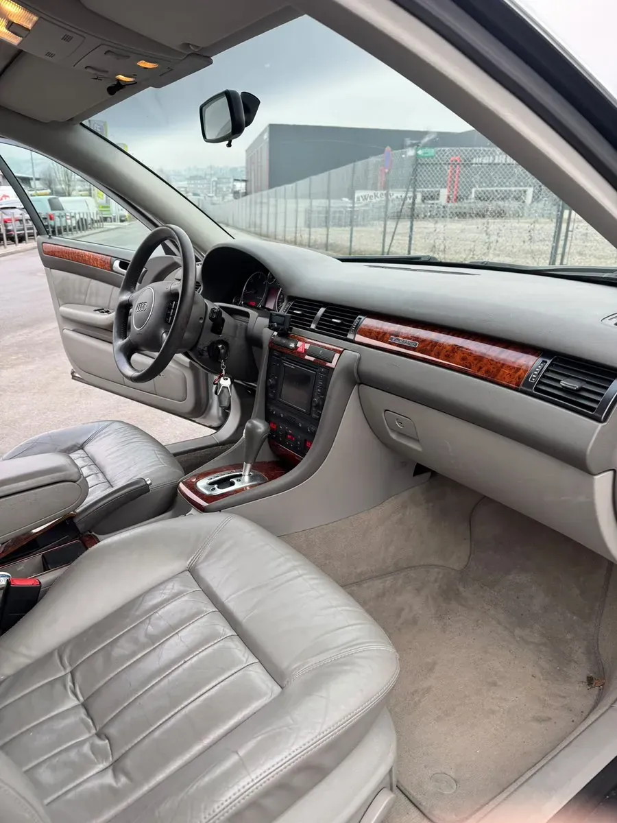 Audi A6 2002 photo 3