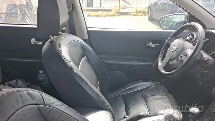 Nissan Qashqai 2008 photo 2