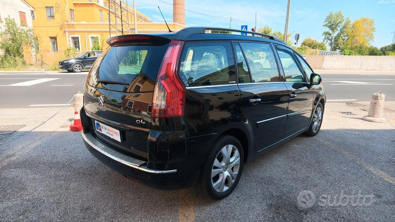 Citroen C4 Grand Picasso 2010 photo 4