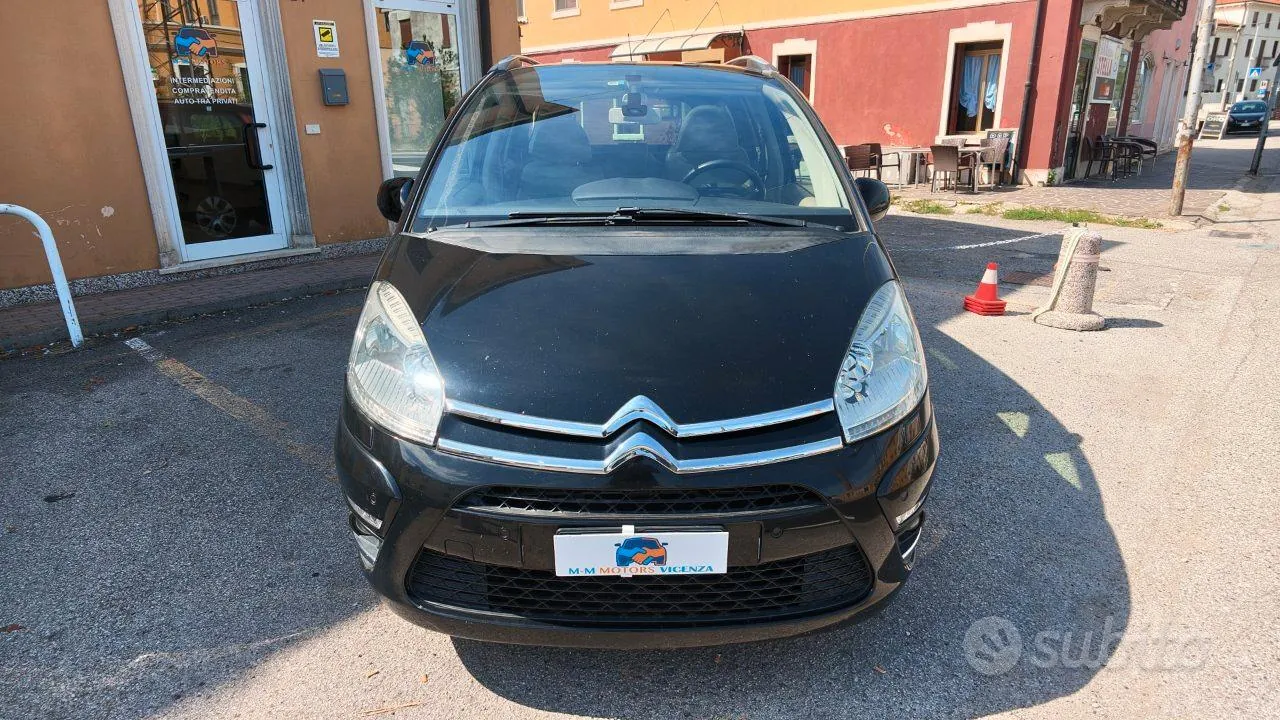 Citroen C4 Grand Picasso 2010 photo 2
