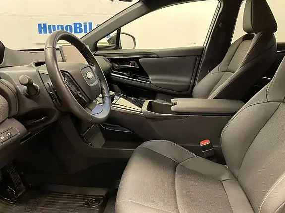 Subaru Solterra 2023 photo 3