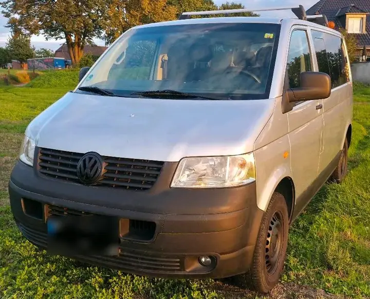 Volkswagen T5