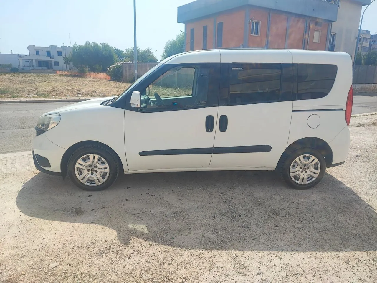 Fiat Doblo 2016 photo 4