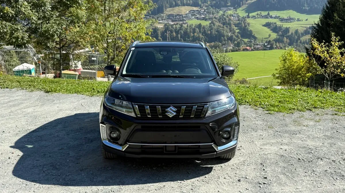 Suzuki Vitara 2022 photo 2