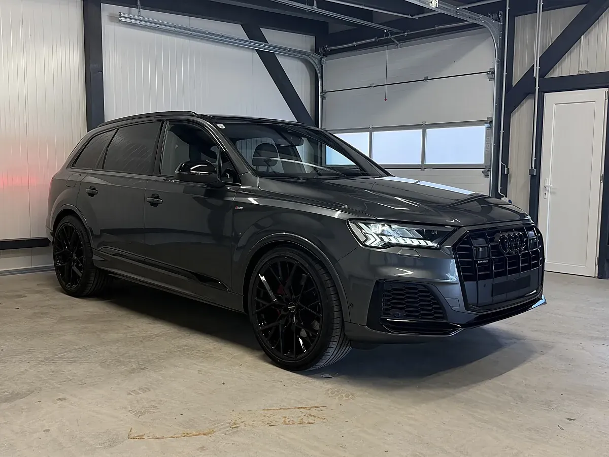 Audi Q7 2024 photo 3