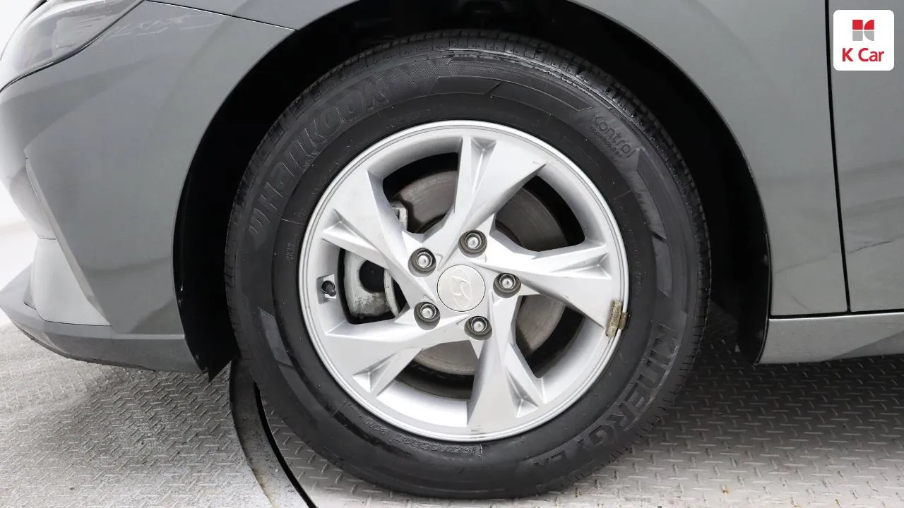 Hyundai Avante 2021 photo 5