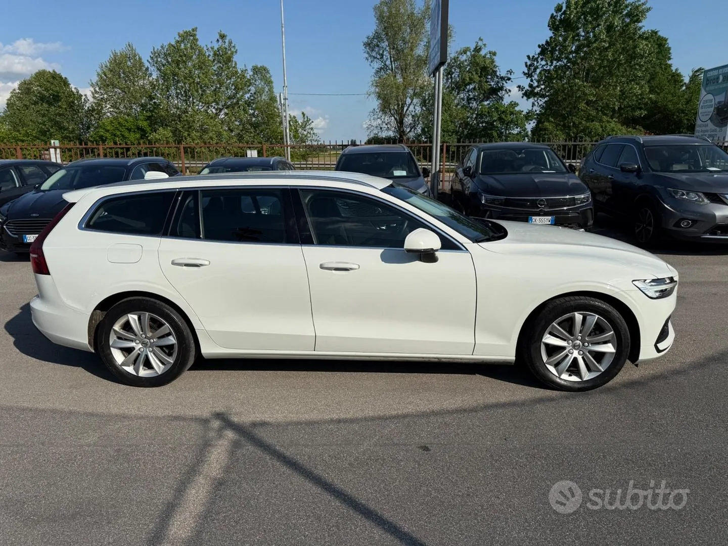 Volvo V60 2021 photo 5